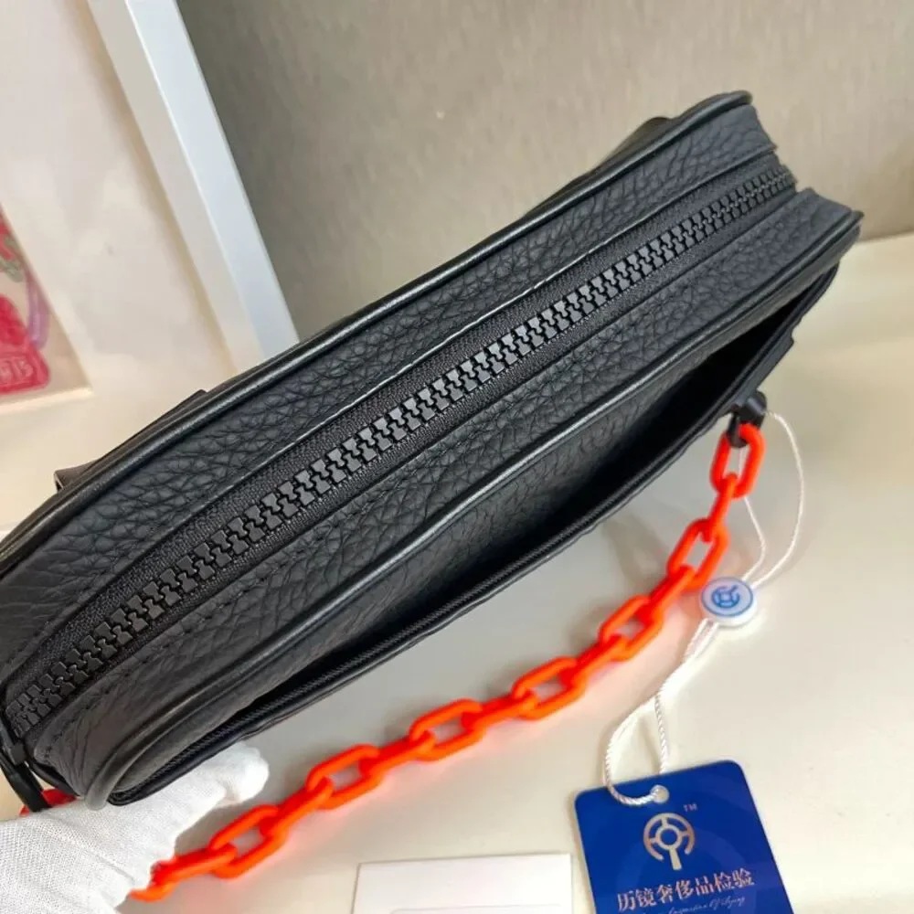 Louis Vuitton Women Pre-Loved Bag Very Good Condition